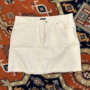 NWOT J.Crew white jean skirt denim 32